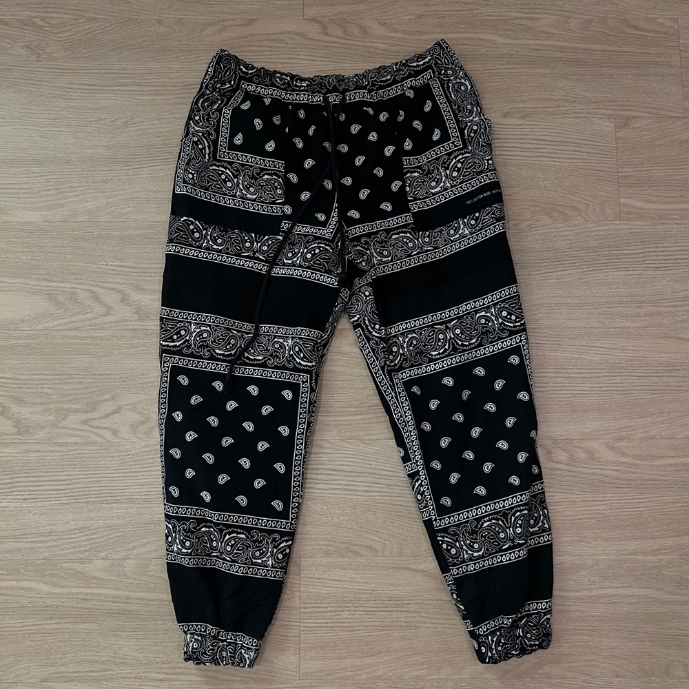 Black Paisley Bandana Print Jogger Pants